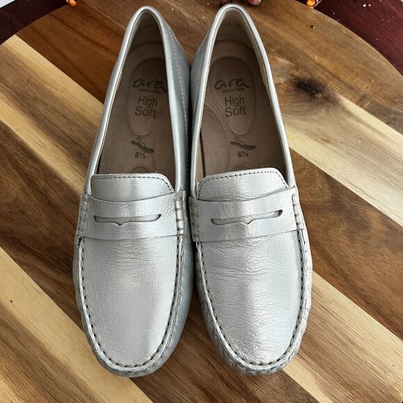 Ara The Alabama Sport Womens Loafer Flat Sz 6.5 Metallic Platinum Leather